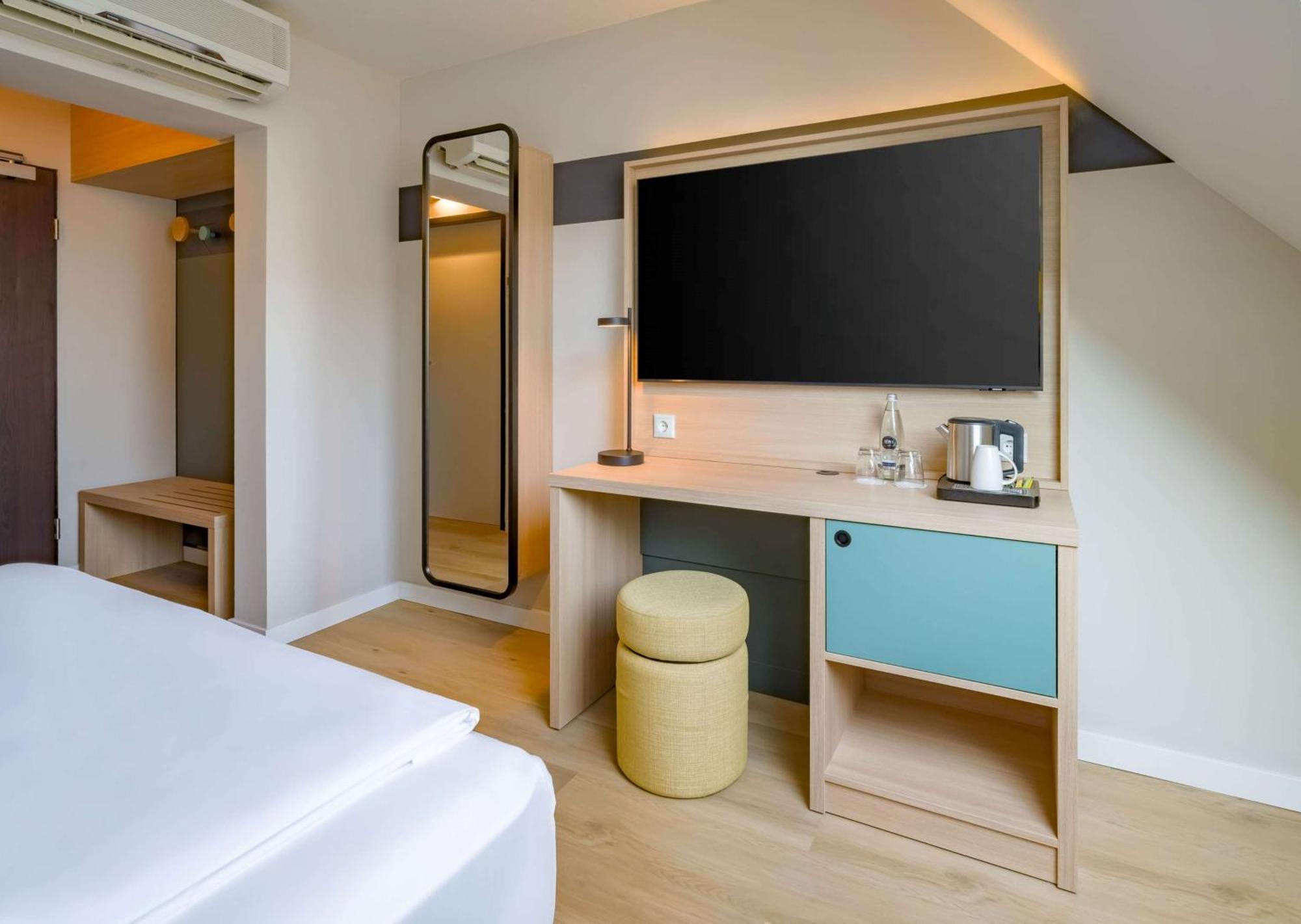 Nh Stuttgart Hotel 3*