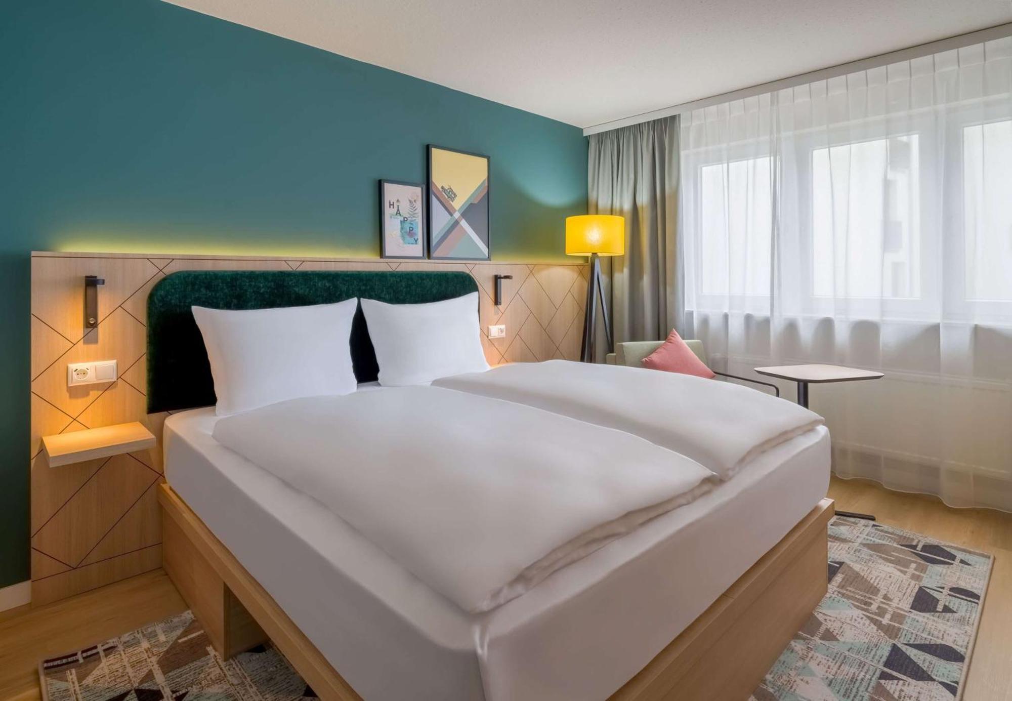 Spark By Hilton Stuttgart 3*